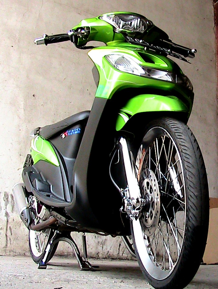 contoh modifikasi motor mio 2010 warna hijau